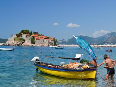 Sveti Stefan, žalostni simbol črnogorskega turizma: pomagati ni mogel niti Đoković