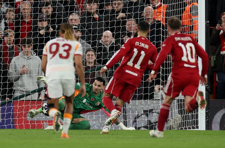 Galatasaray ni imel nobenih možnosti proti razigranemu Liverpoolu na Anfieldu. | Foto: Reuters