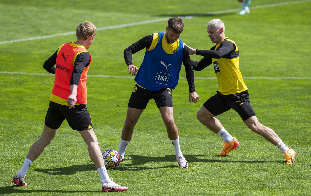 Borussia Dortmund | Nogometaši Borussie Dortmund na enem izmed zadnjih treningov. | Foto Guliverimage