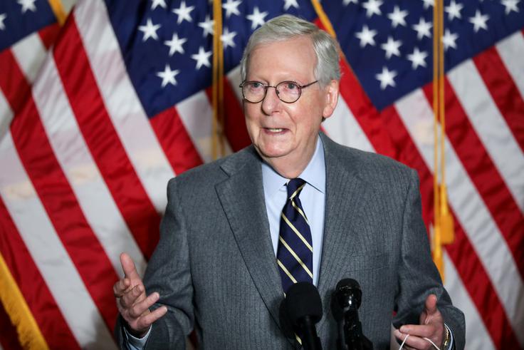 Vodja republikancev v senatu Mitch McConnell je v zadnjem času postal eden od glavnih Trumpovih nasprotnikov v republikanski stranki.
 | Foto: Reuters