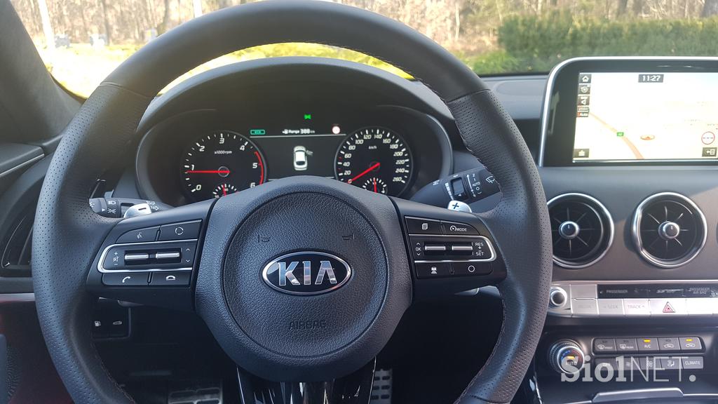 kia stinger