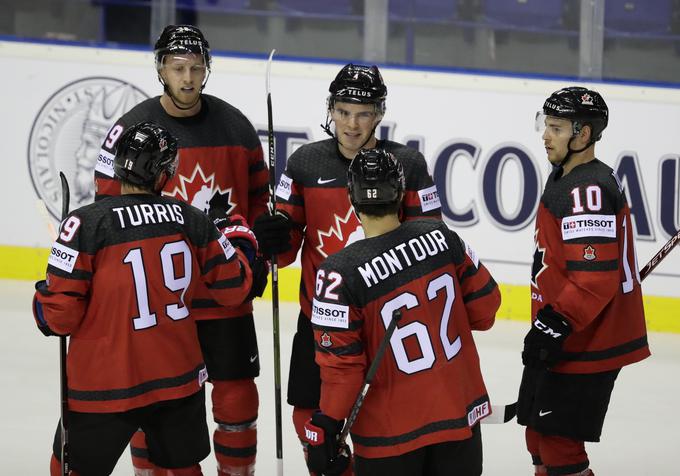 Kanadčani so na uvodni tekmi izgubili s Finci, proti Veliki Britaniji pa so si dali duška. | Foto: Reuters