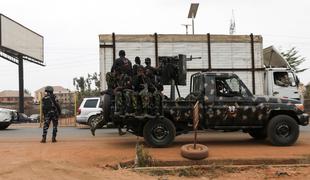 Dron nigerijske vojske pomotoma zadel vas in ubil več kot 80 civilistov