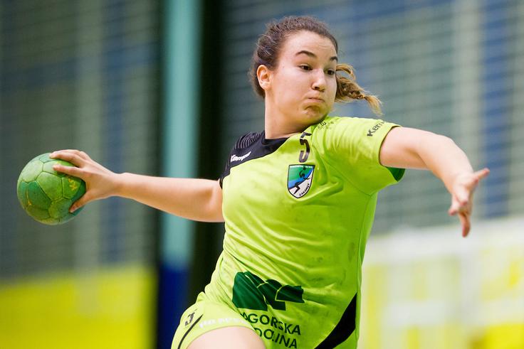 Krim si močno želi reprezentantko Tjašo Stanko. | Foto: Urban Urbanc/Sportida