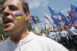 Opozicijski protestniki zahtevali izpustitev Julije Timošenko