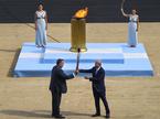 Atene - prižig olimpijskega ognja za Peking 2022