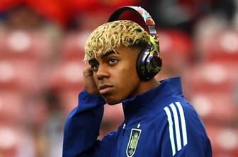 Ronaldo razburil navijače Yamala in motiviral čudežnega Španca