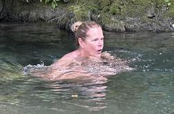 Alenka Bratušek s kolesa v ledeno Kokro