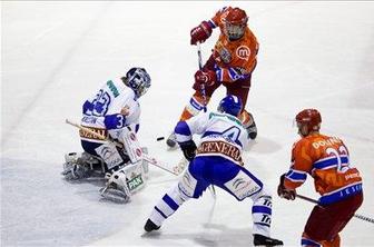 Jesenice in Olimpija klonili v gosteh