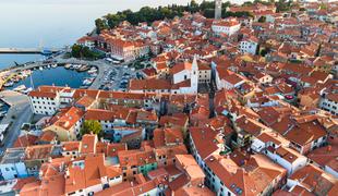 Sprevrženo: vandali poškodovali kopališče za invalide