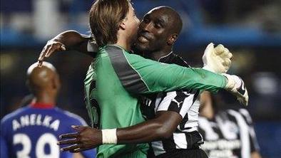 Newcastle in Vučkič izločila Chelsea