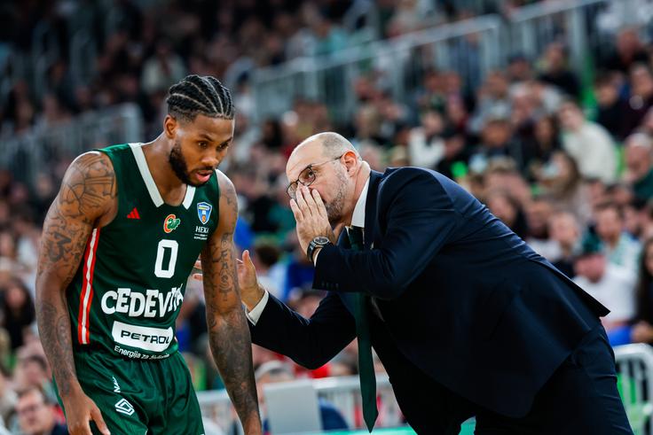 Nad njegovim doprinosom je zadovoljen tudi Zvezdan Mitrović. | Foto: Aleš Fevžer