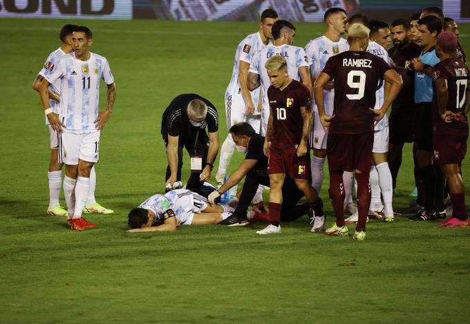 Lionel Messi na gostovanju v Venezueli na srečo ni utrpel hujše poškodbe. | Foto: Reuters