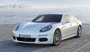 Porsche panamera – bistvo prenove je pod karoserijo