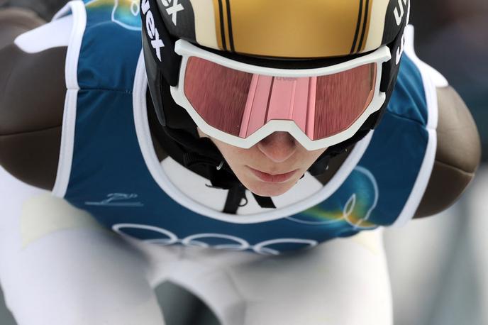 Nika Prevc | Nika Prevc je na drugem uradnem treningu v Predazzu našla mir in zaupanje pred sobotno olimpijsko tekmo. | Foto Reuters