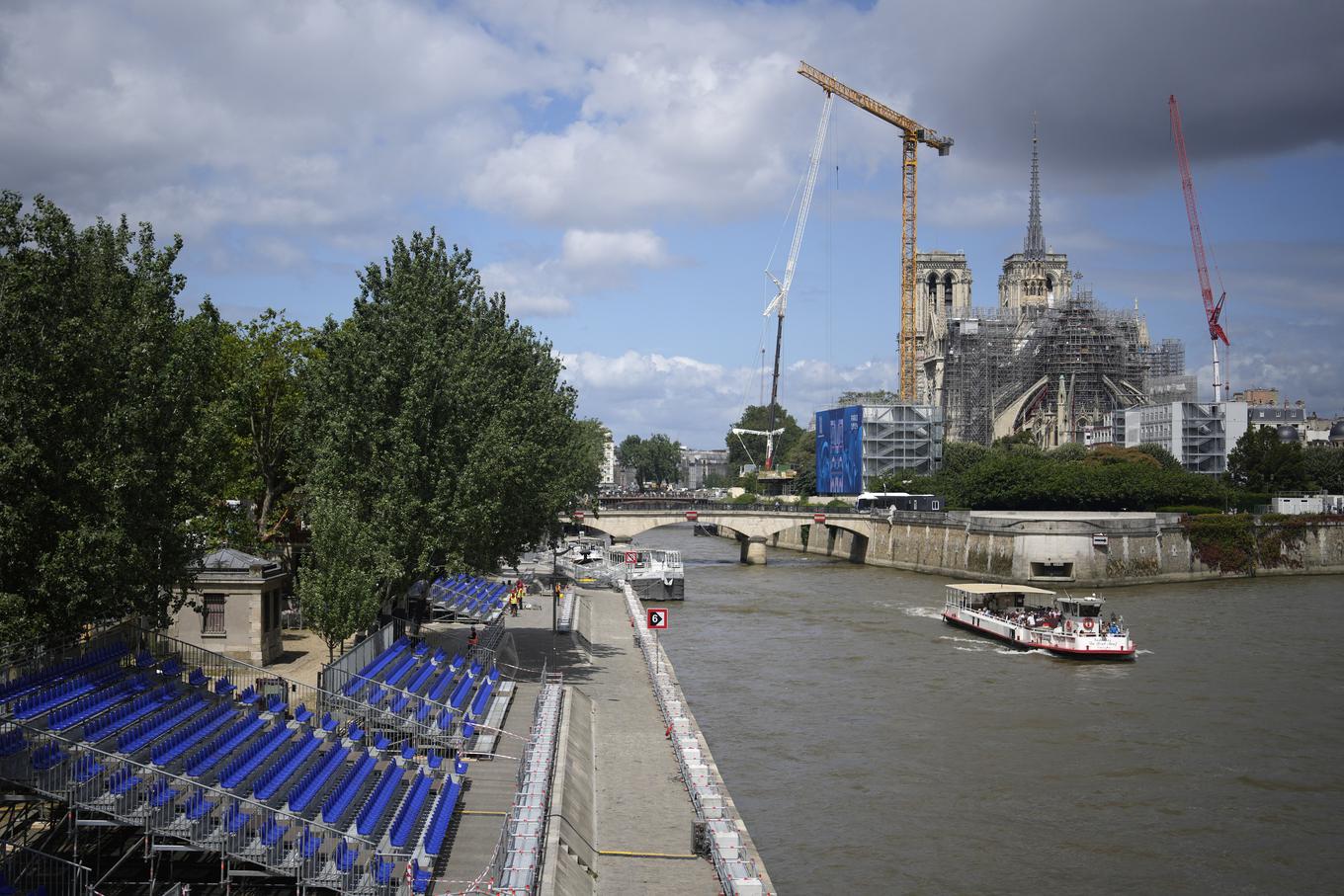 Notre Dame po požaru dobiva novo-staro podobo - siol.net