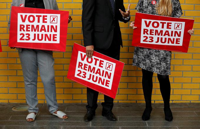 Rezulate referenduma je nemogoče napovedati. Ankete namreč kažejo na zelo izenačen boj.  | Foto: Reuters