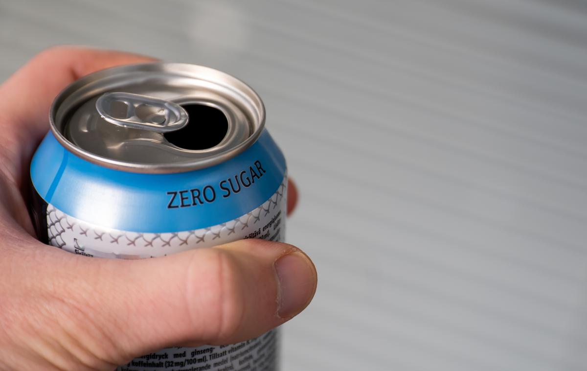 zero sugar pijače | Ugotovili so, da ena pločevinka pijače "zero sugar" na dan poveča tveganje za nastanek sladkorne bolezni tipa 2 za kar 38 odstotkov. | Foto Shutterstock