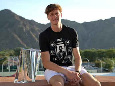 Sinner nekoliko bližje Alcarazu, Artnak najvišje uvrščen Slovenec