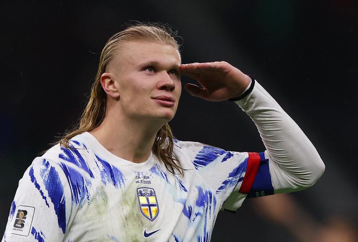 Erling Haaland bo z Norveško prihodnje leto nastopil na svojem prvem velikem reprezentančnem tekmovanju. | Foto: Reuters