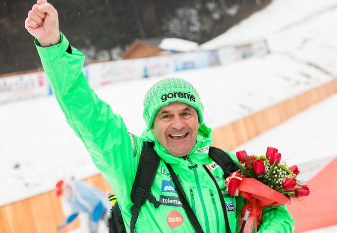 "Vsaka uvrstitev slovenske skakalke med deset nas bo zadovoljila, saj konkurenca dela in ne spi." | Foto: Vid Ponikvar