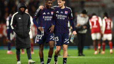 Lens se je povzpel na tretje mesto, Paul Pogba bo moral še malce počakati