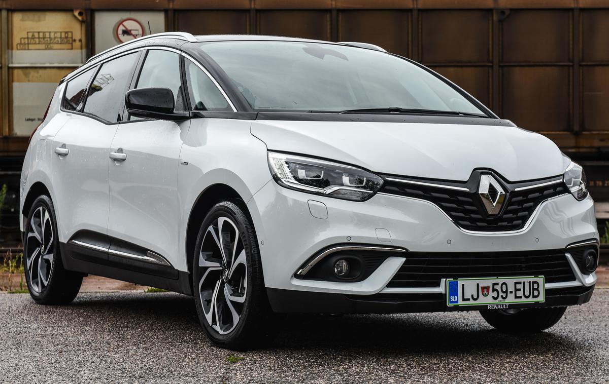 Renault grand scenic in ford s-max | Vse bolj glasne so govorice, da bo Renault ukinil šest modelov. | Foto Gašper Pirman
