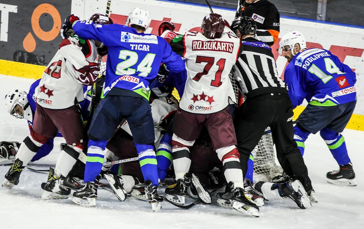 slovenska hokejska reprezentanca Latvija EIHC | Foto HZS/Drago Cvetanovič