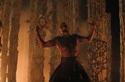 28 let pozneje: zombiji, džanksi in pedofilski satanisti