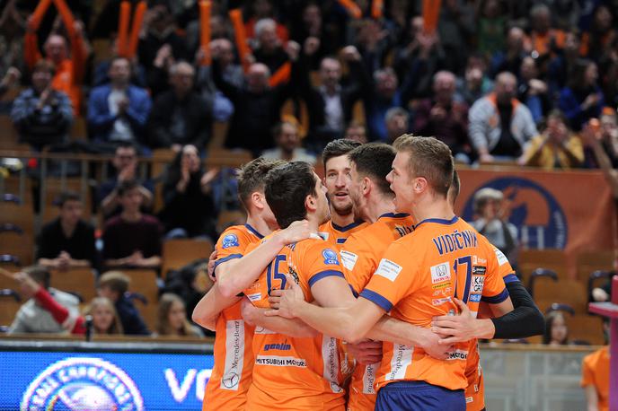 ACH Volley | Nemotivirani oranžni zmaji se proti povprečni avstrijski ekipi niso posebej naprezali. | Foto Aleš Oblak
