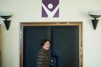 Varuh proti uklonilnem zaporu za neplačnike prometnih glob