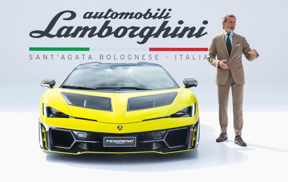 Lamborghini fenomeno |  Stephan Winkelmann, predsednik in izvršni direktor Lamborghinija ob razkritju fenomena. | Foto Lamborghini