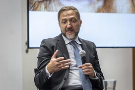 Finance v primežu geopolitike. The Adriatic. Tine Kračun, Klemen Boštjančič.