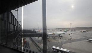 Na dunajskem letališču aretirali četverico domnevnih teroristov