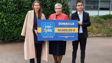 Eurospin Zvezi prijateljev mladine Slovenije doniral deset tisoč evrov za nakup šolskih potrebščin otrokom iz socialno ogroženih družin
