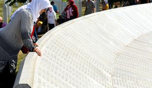 V Srebrenici so se spomnili žrtev genocida pred 26 leti