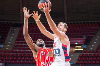 Baskonia prek Beograjčanov, slab dan Dragića, Asvel ugnal vodilno Barcelono