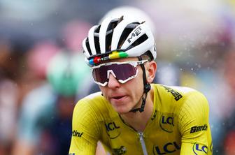 Tadej Pogačar stopil v bran Polittu #video