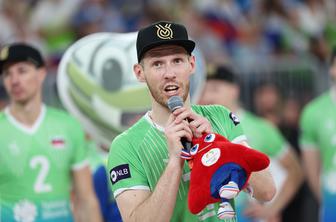 ACH Volley v naslednjo sezono z Urnautom, T. Šternom, Pajenkom in Ropretom