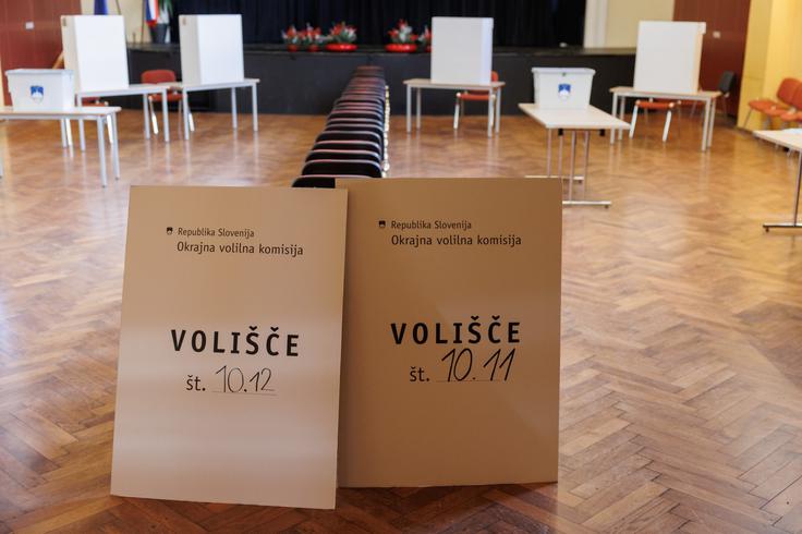 Referendum. Referendum o zakonu o pomoči pri prostovoljnem končanju življenja. Volišče. Glasovanje. | Foto: STA