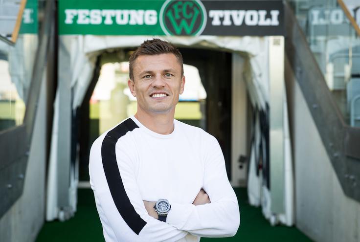 Zlatko Dedić V tujini je igral za številne klube v Italiji, Nemčiji in zdaj Avstriji. | Foto: Vid Ponikvar