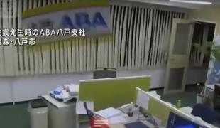 Kako so se tresla tla na Japonskem #video