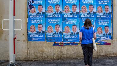 Francija: skrajnim desničarjem se obeta zmaga zaradi glasov žensk