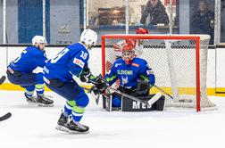 Slovenci zvečer proti Veliki Britaniji