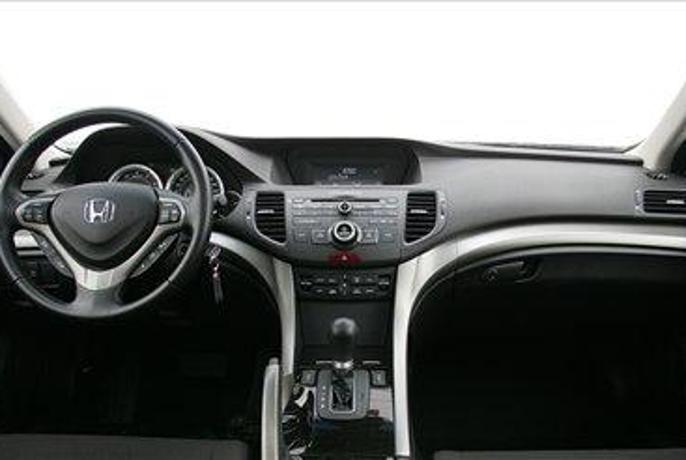 Honda accord tourer 2,2 i-DTEC avt.