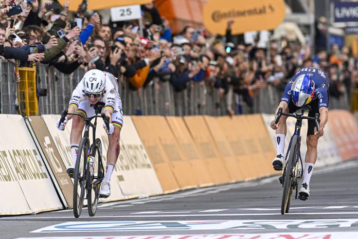 Pogačar je marca zmagal na diri Milano-Sanremo, kjer so mu strokovnjaki napovedovali najtežjo pot do zmage. | Foto: Guliverimage