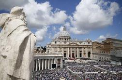 Vatikanski uradnik aretiran zaradi suma pranja denarja
