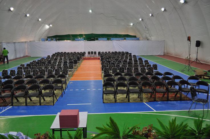 Na fotografiji je Duolov šotor v Hormozganu v Iranu. Velik je 1.160 kvadratnih metrov in je bil v osnovni izvedbi namenjen športni dejavnosti ter kulturnim dogodkom. | Foto: arhiv podjetja