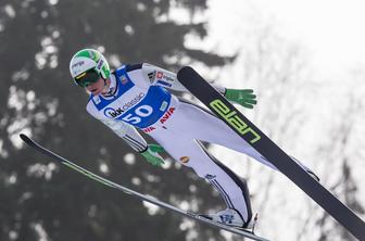 Prevc v Kuusamu zares poletel šele v drugi seriji, zmagal je Ammann