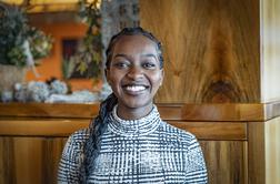 Kenijka v Mariboru, ki se uči slovenščine: Jezika se naučiš le, če si res predan #video